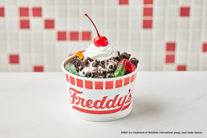 OREO® Dirt ‘N Worms Sundae