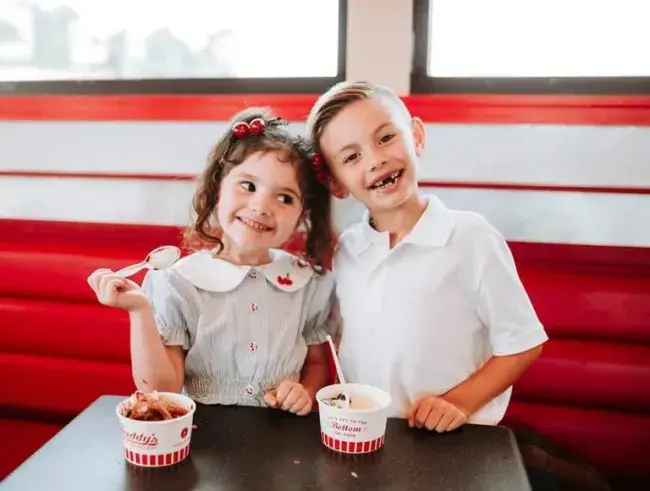 Freddy's Fan Photos | Freddy's Frozen Custard & Steakburgers