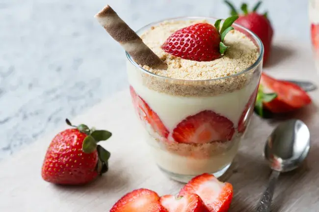 strawberry custard treat in a jar